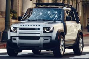 Chủ xe Land Rover Defender kiện vì 4 năm thay kính trước 5 lần