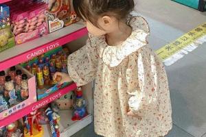 Trẻ hay ĐÒI HỎI, muốn gì phải có bằng được: Tưởng rằng không ngoan nhưng lại là dấu hiệu của sự phát triển tư duy rất đặc biệt