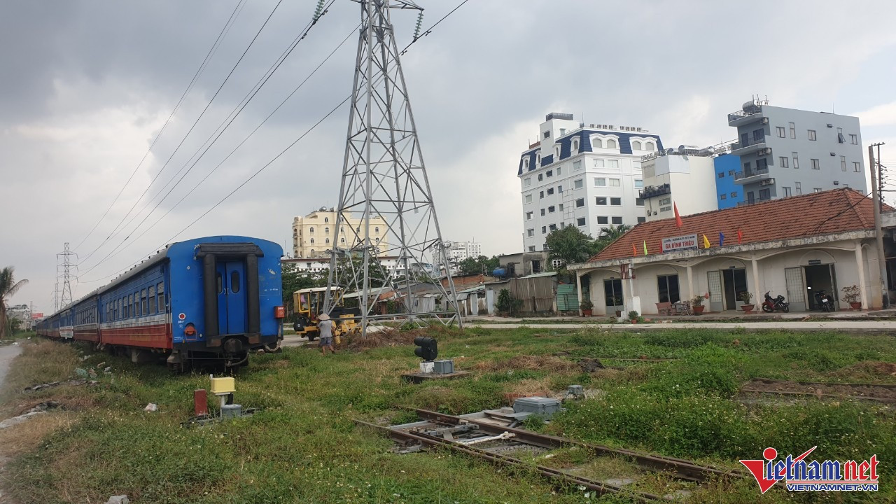 Dự án ga Bình Triệu 'đắp chiếu' hơn 20 năm, 3.200 hộ gia đình khốn khổ