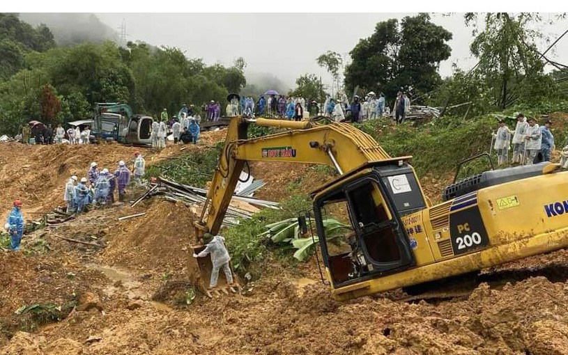 Hà Giang: Tìm thấy thi thể nạn nhân mất tích thứ 5 vụ sạt lở tại quốc lộ 2